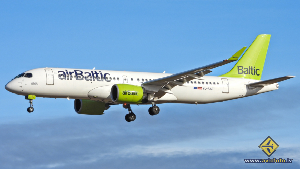 Airbus A220-300